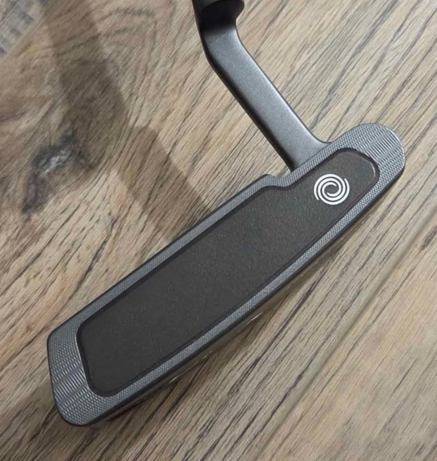 Odyssey DFX #1W 2025 Putter 34" Odyssey Pistol Grip STUNNING Condition Putter