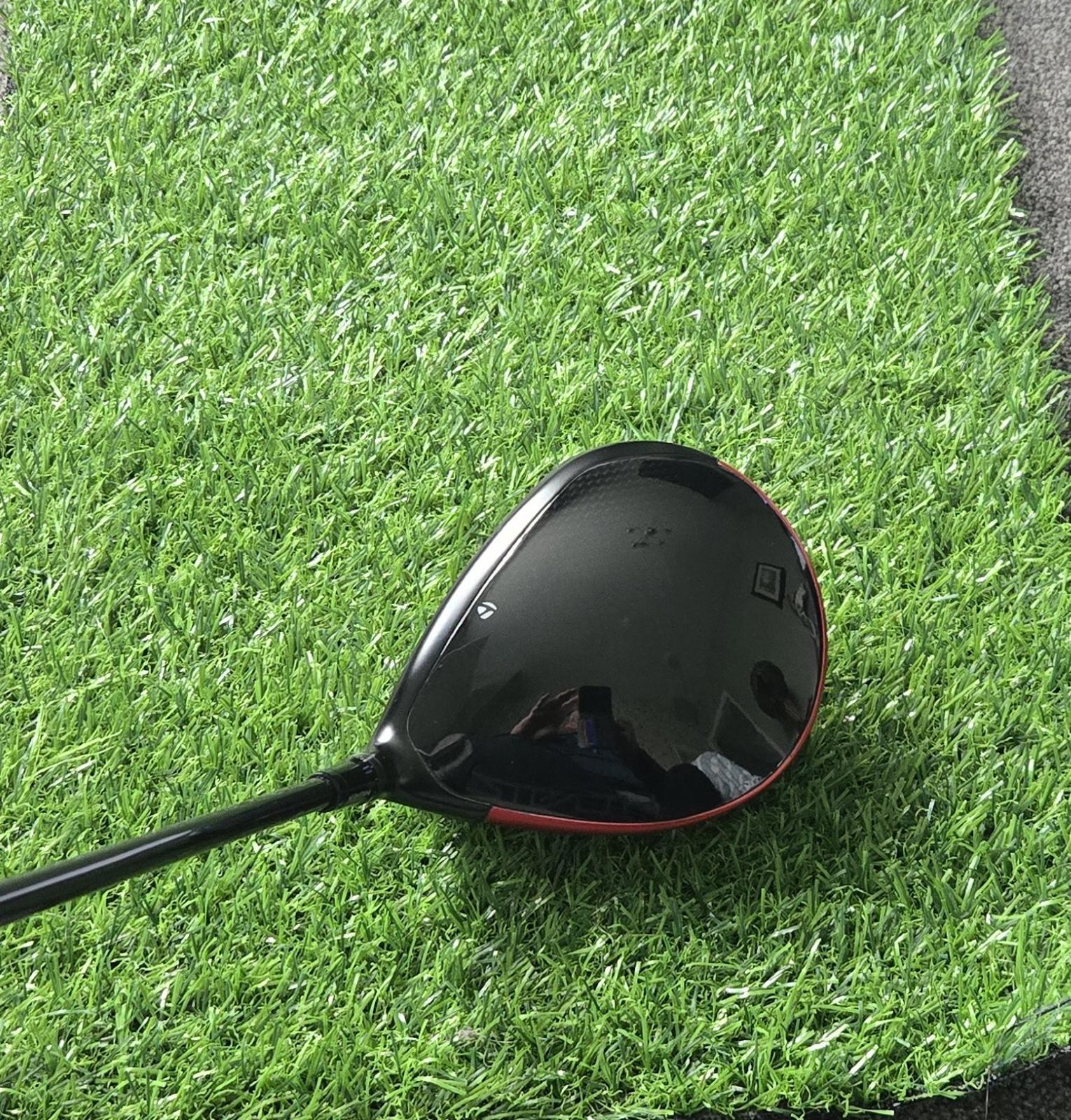 Taylormade Stealth 2 Driver 9° Tensie Red TM50 Stiff Graphite Shaft